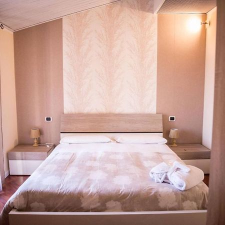 Hotel Lonatino Лонато Екстериор снимка