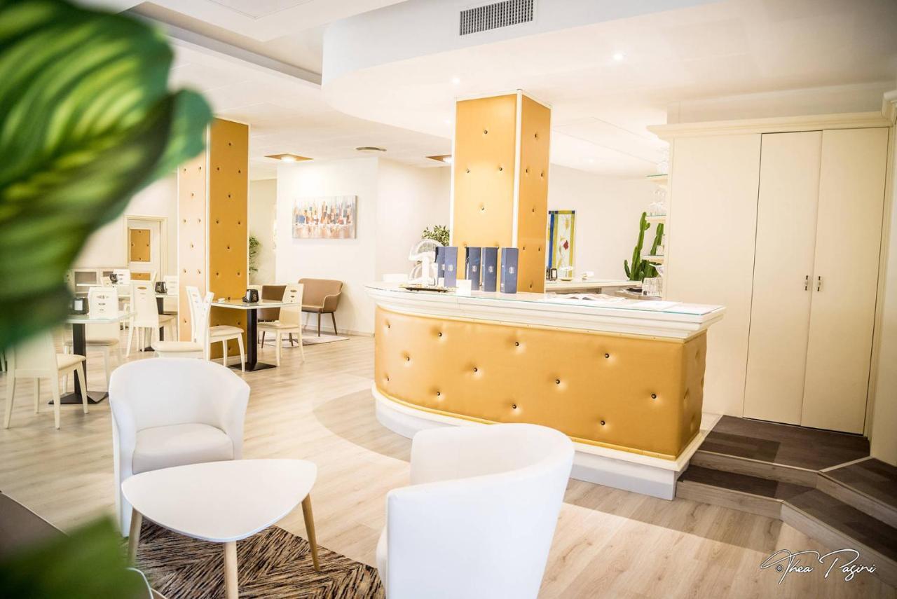Hotel Lonatino Лонато Екстериор снимка
