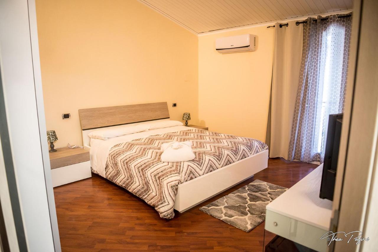 Hotel Lonatino Лонато Екстериор снимка